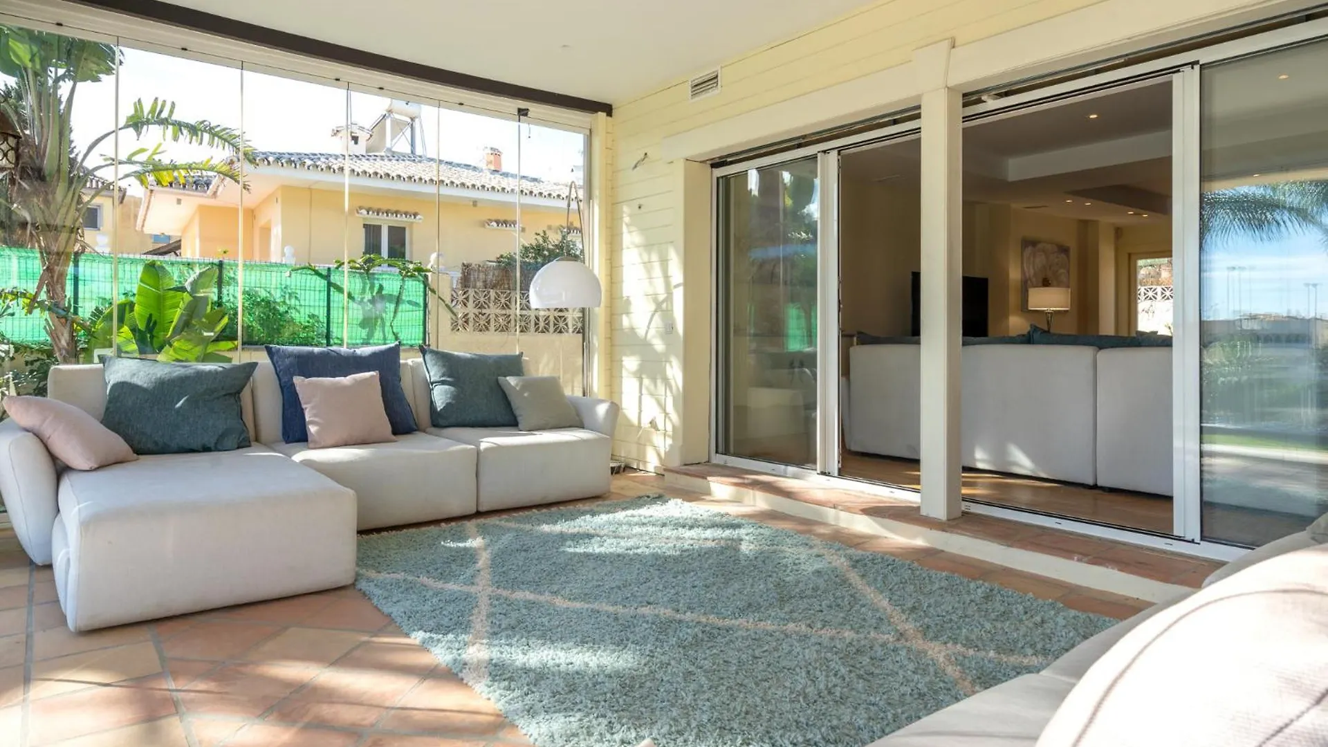Lets In The Sun - Villa La Cala La Cala De Mijas Spain